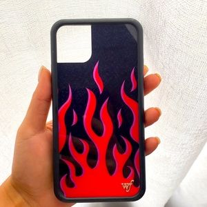 Wildflower iPhone 11 Pro Max case. Box included.